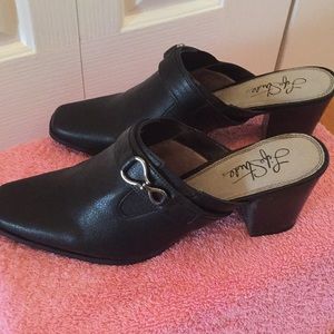 Life Stride Black Shoes (Mules)